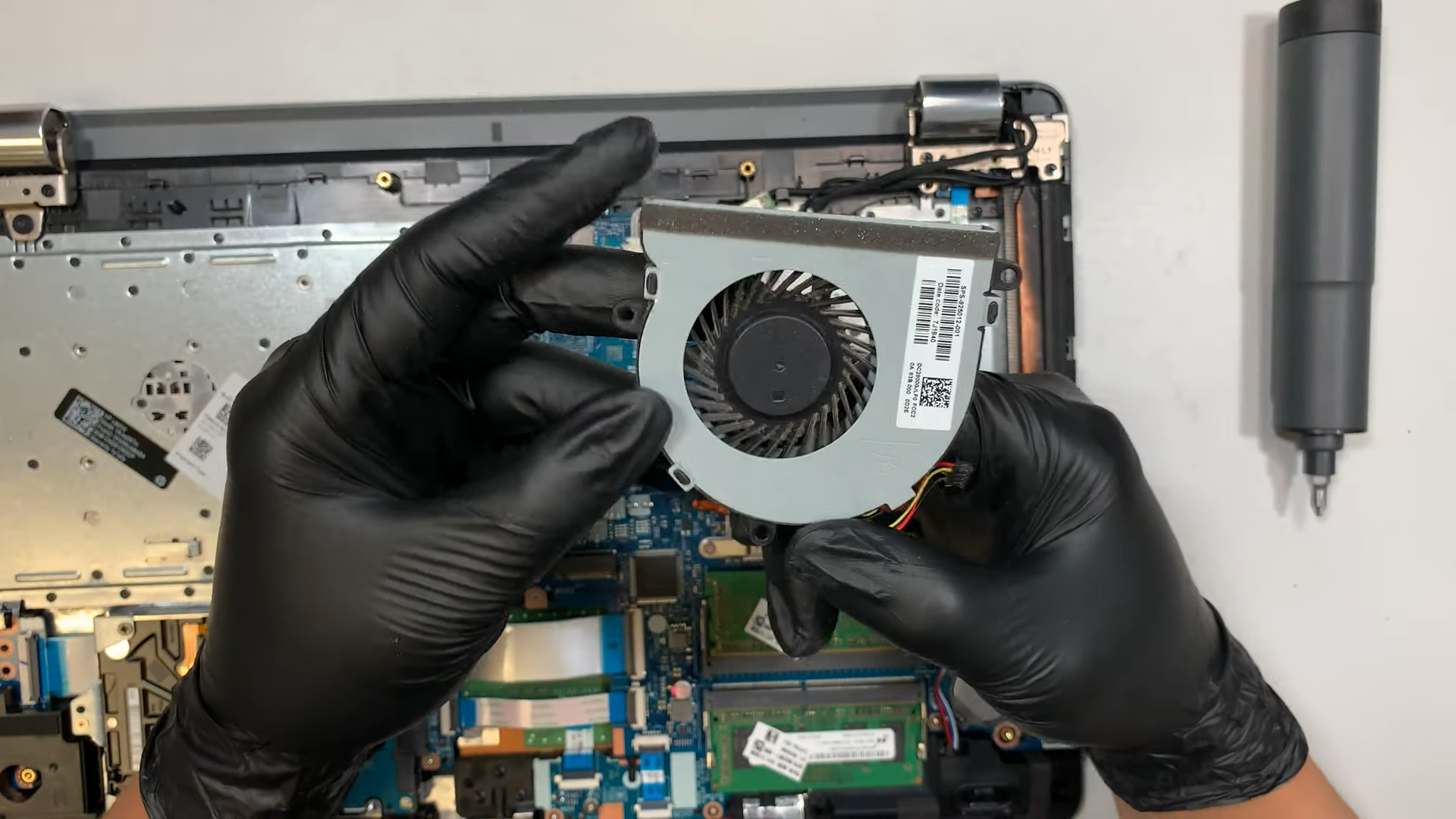 Professional HP laptop fan replacement